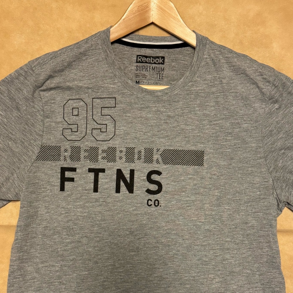 Reebok Gray Men's T-Shirt